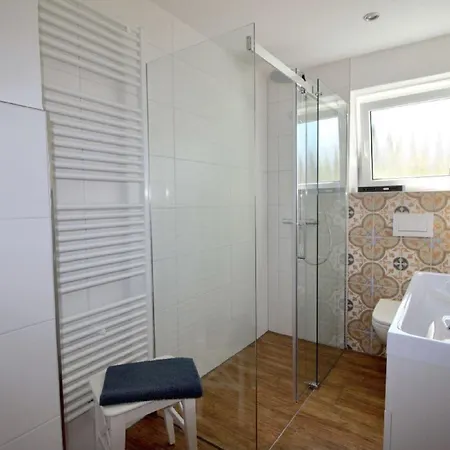 Apartment No15 *